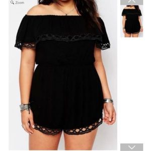 Plus Size Solid Hollow Out Romper